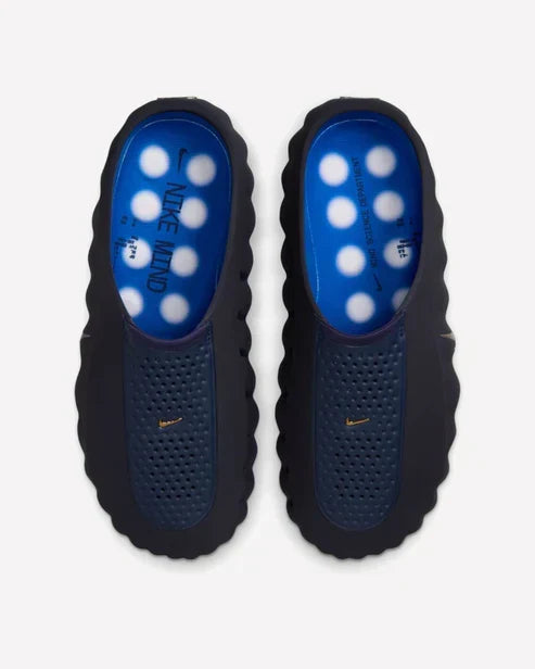 Nike Mind 001 Azul con dorado