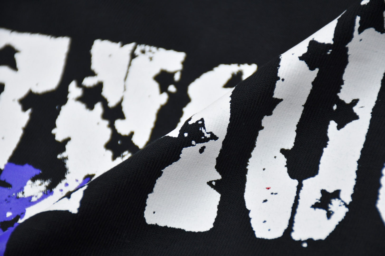 Supreme Tee - ULTIMO DROP